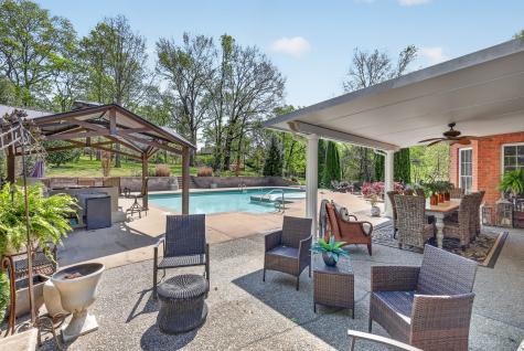 1100 Newmans Trail Hendersonville TN 37075