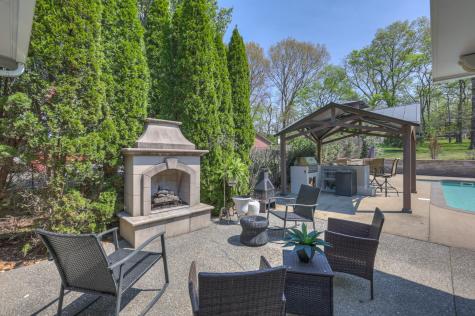 1100 Newmans Trail Hendersonville TN 37075
