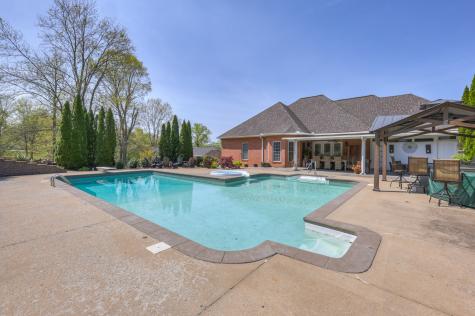 1100 Newmans Trail Hendersonville TN 37075