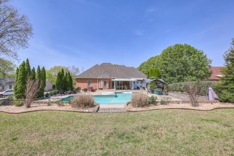 1100 Newmans Trail Hendersonville TN 37075