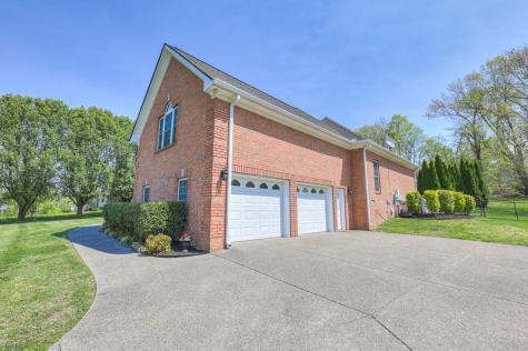 1100 Newmans Trail Hendersonville TN 37075
