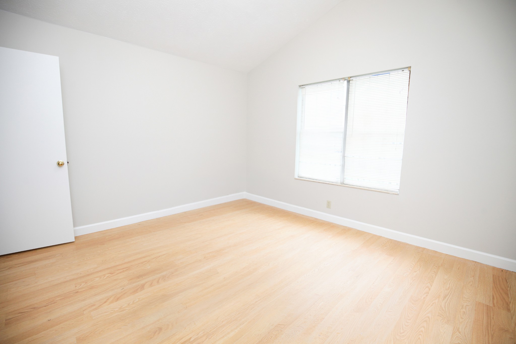 2009 Valley Drive Goodlettsville TN 37072