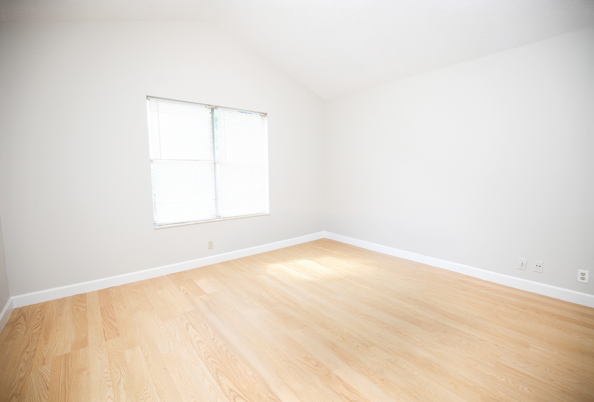 2009 Valley Drive Goodlettsville TN 37072