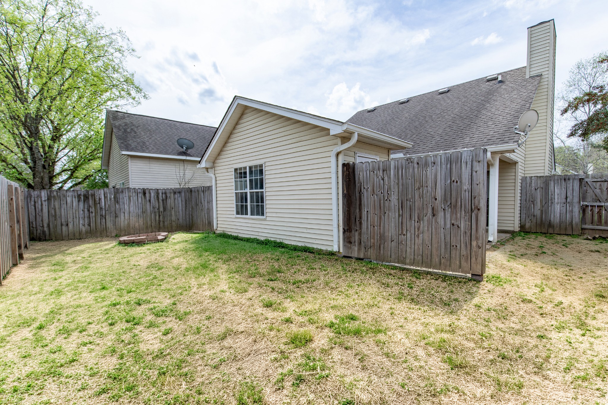 2009 Valley Drive Goodlettsville TN 37072