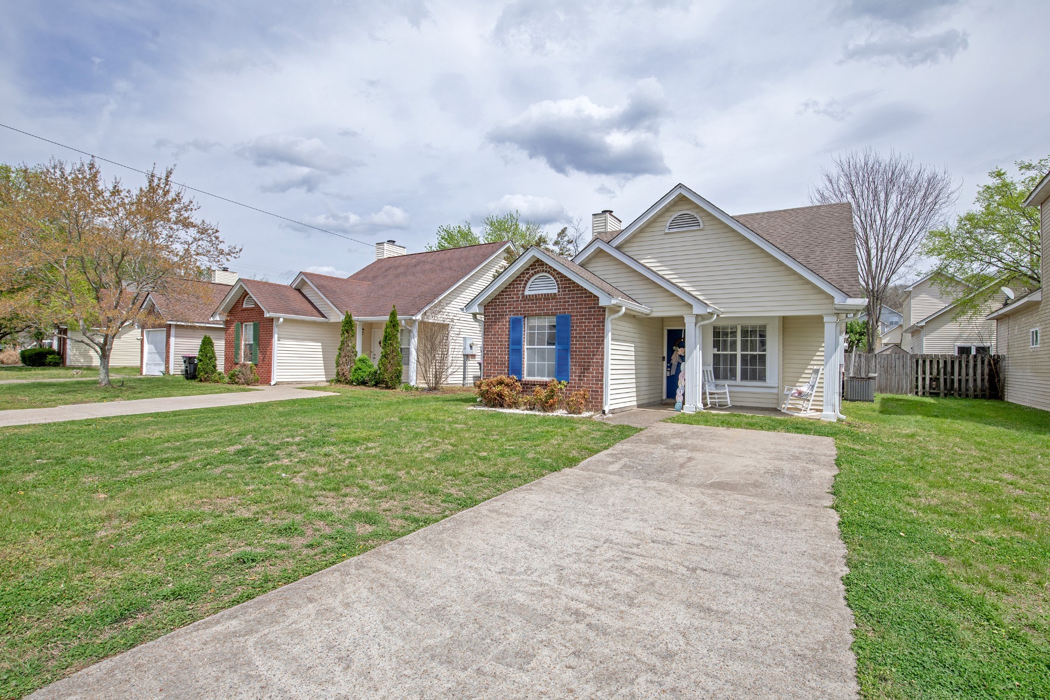 2009 Valley Drive Goodlettsville TN 37072