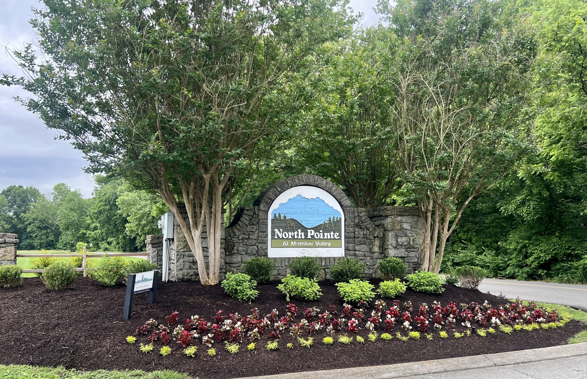 2009 Valley Drive Goodlettsville TN 37072