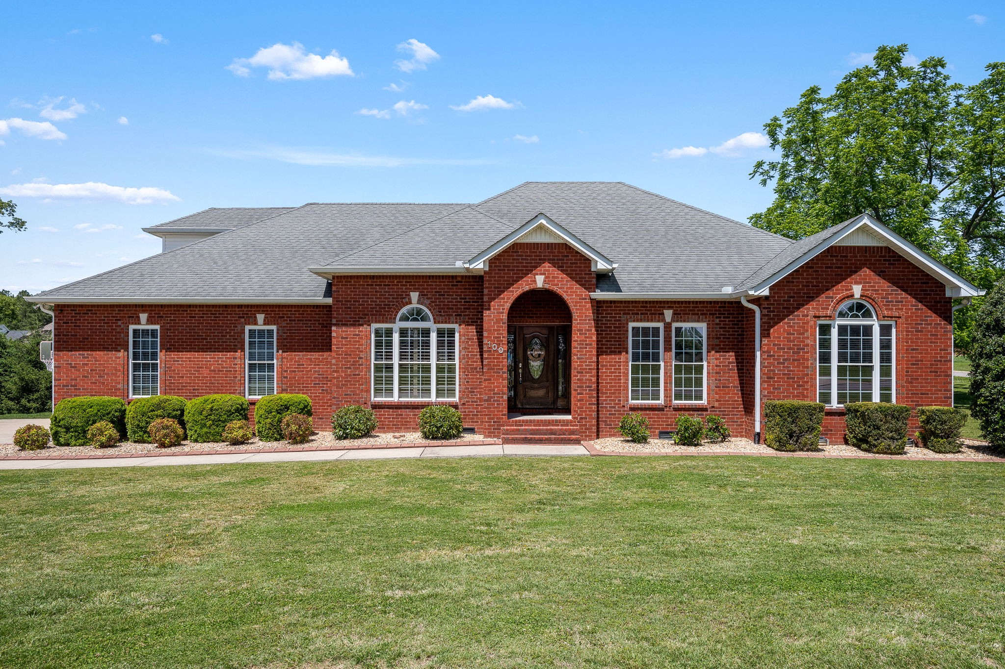 100 Canary Lane Shelbyville TN 37160