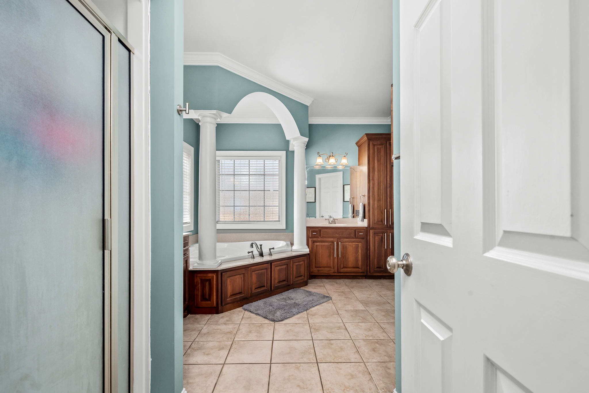 100 Canary Lane Shelbyville TN 37160