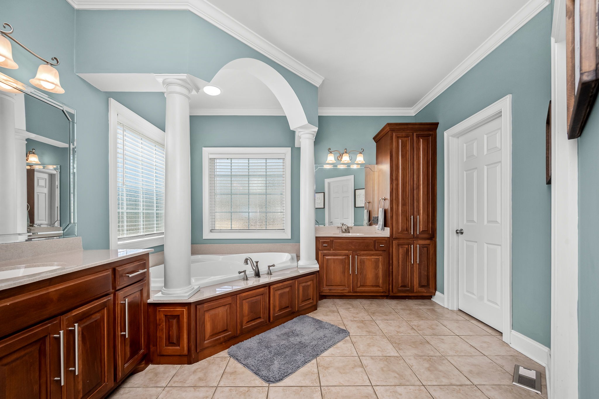 100 Canary Lane Shelbyville TN 37160