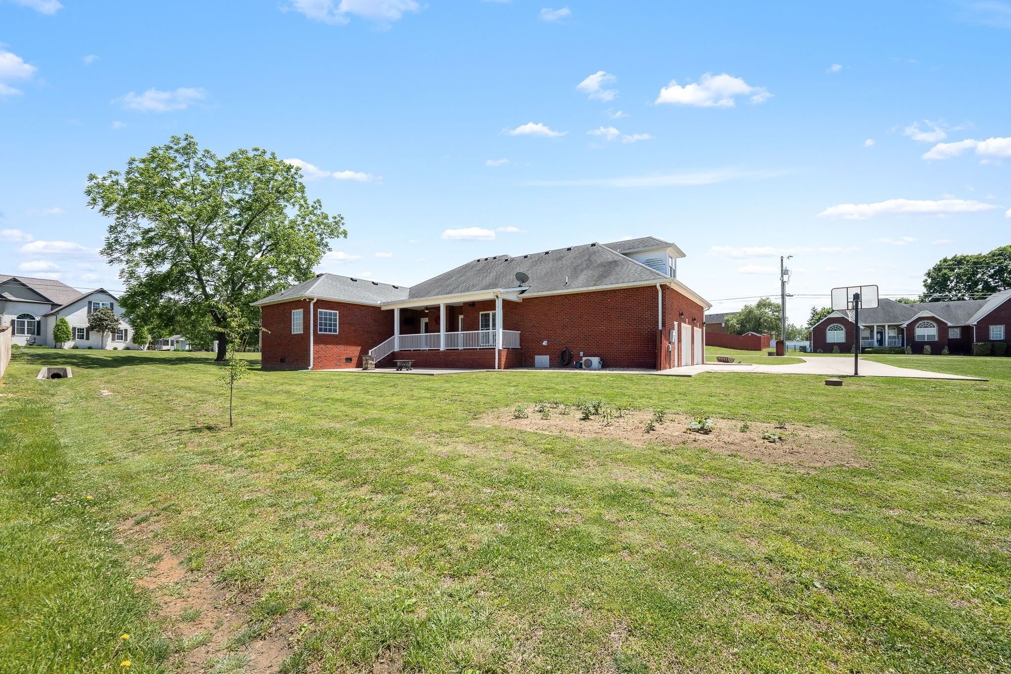 100 Canary Lane Shelbyville TN 37160