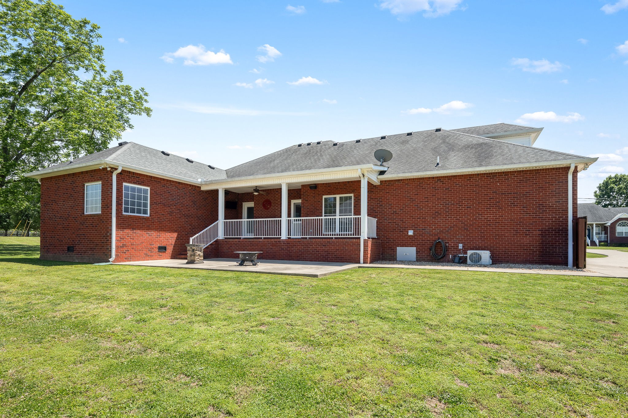 100 Canary Lane Shelbyville TN 37160