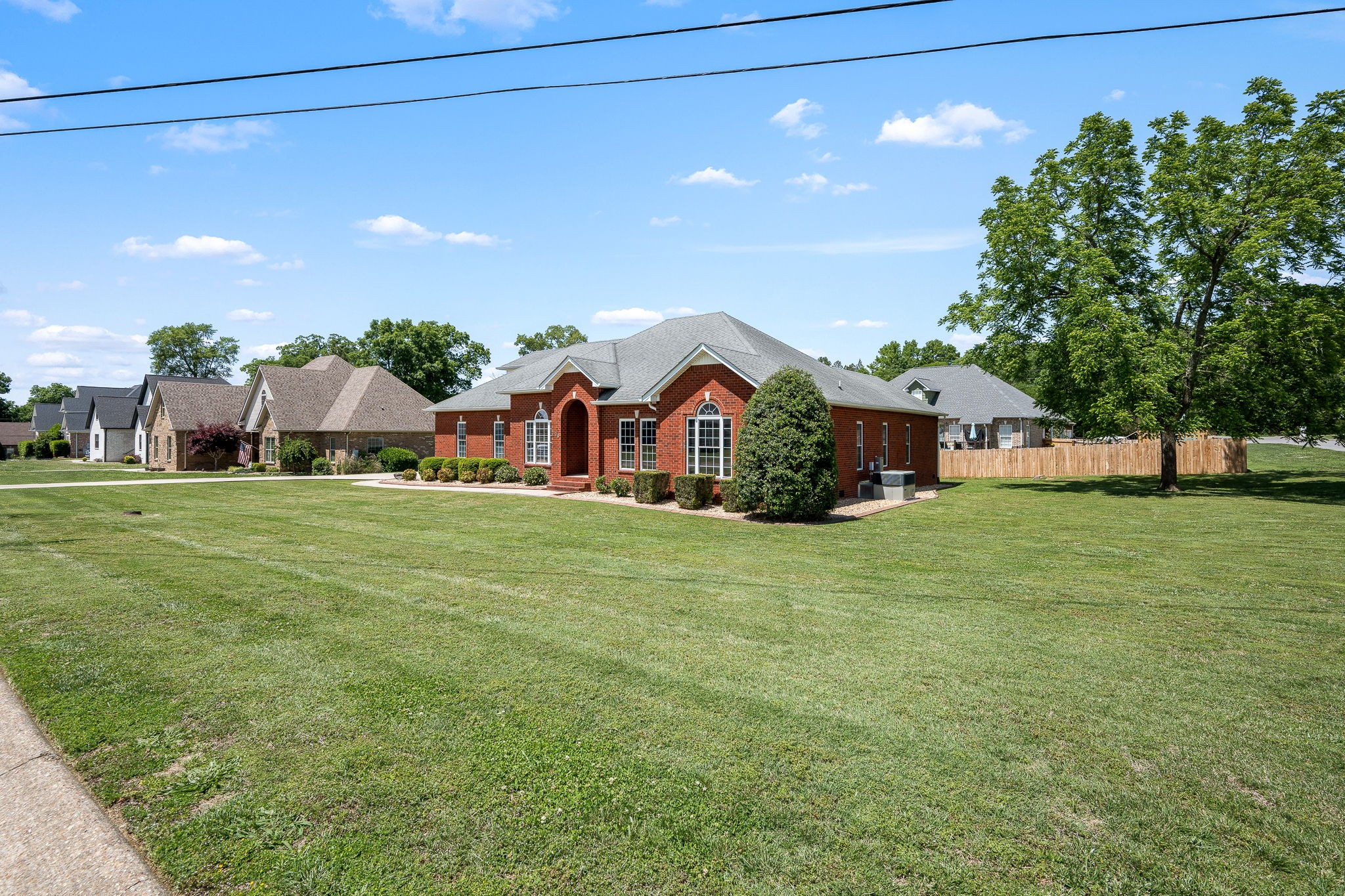 100 Canary Lane Shelbyville TN 37160