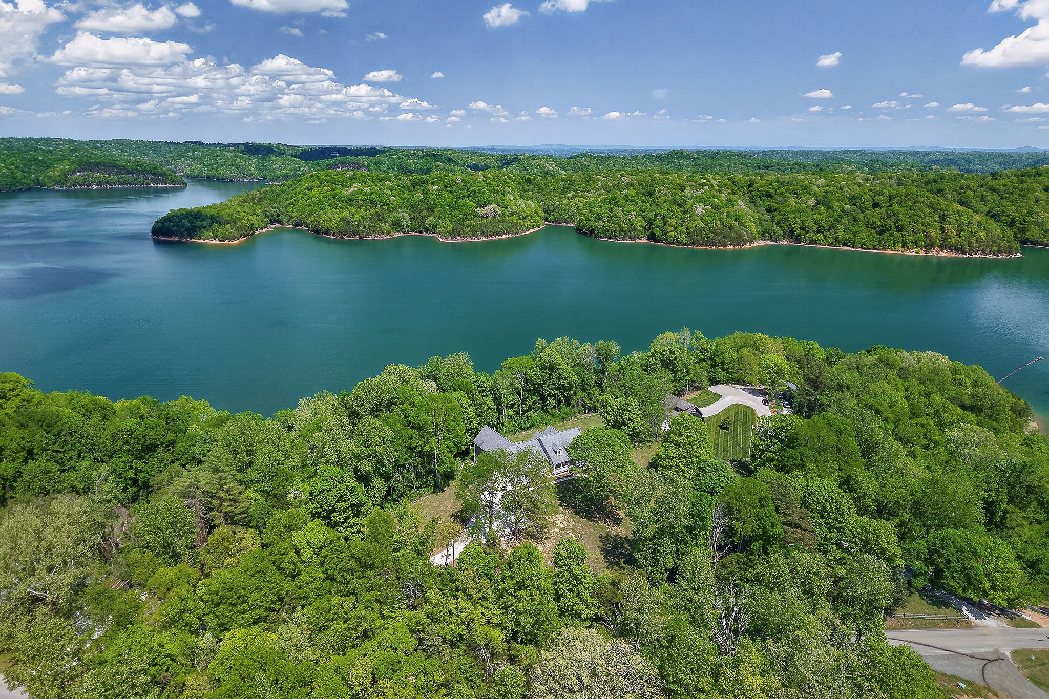 487 Cedar Hill Road Celina TN 38551