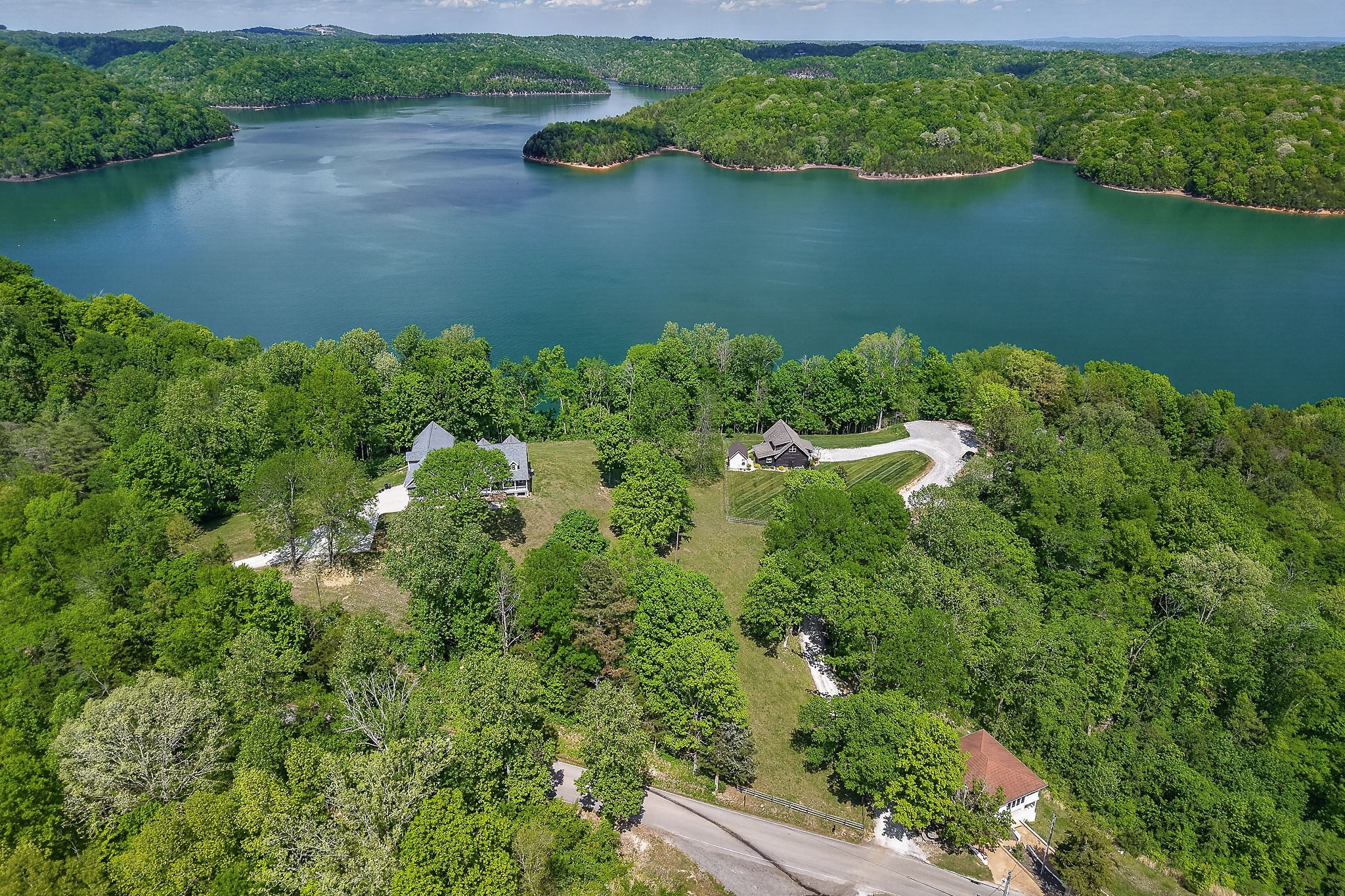 487 Cedar Hill Road Celina TN 38551
