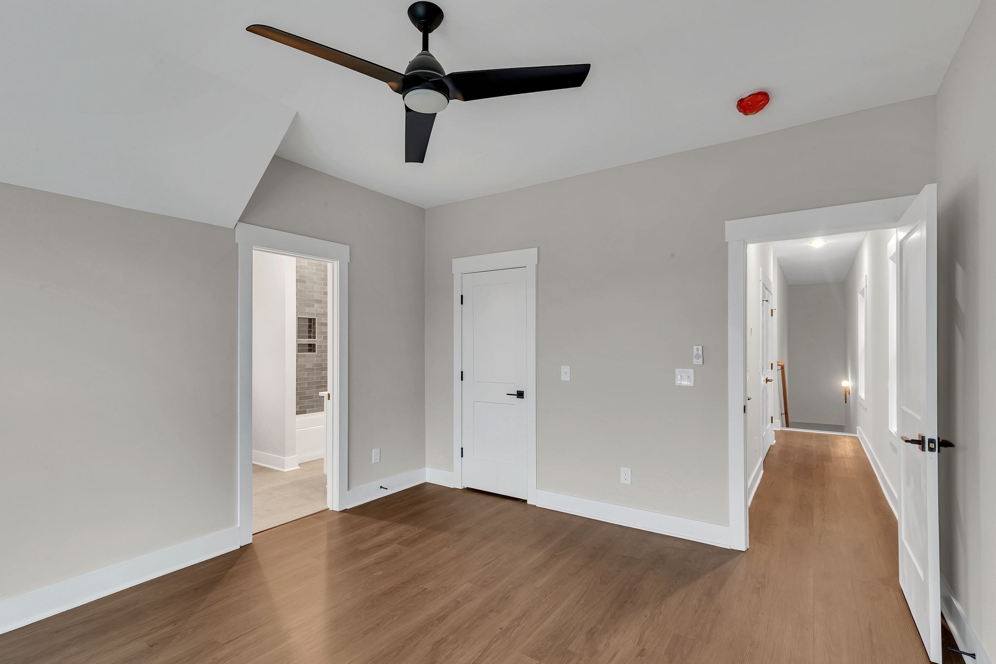200B Queen Avenue Nashville TN 37207