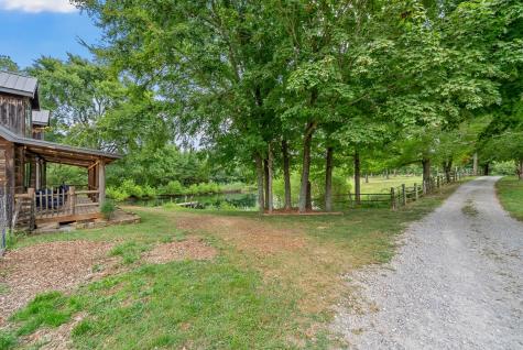 1205 Shakerag Road Hanson KY 42413