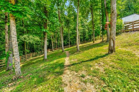 2639 Distillery Road Greenbrier TN 37073