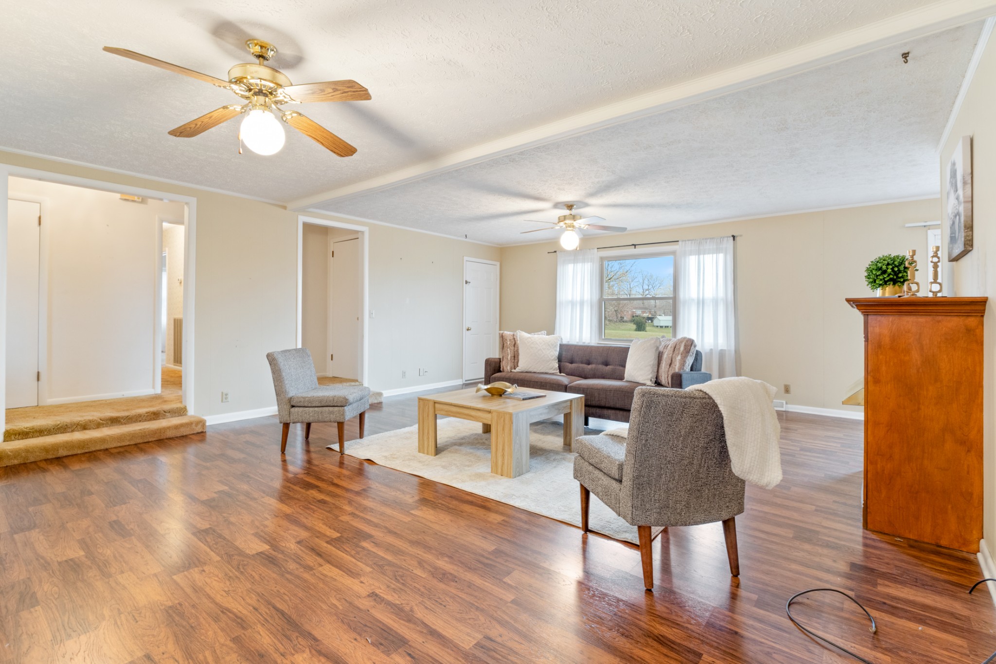 2054 Ridgecrest Circle Dickson TN 37055