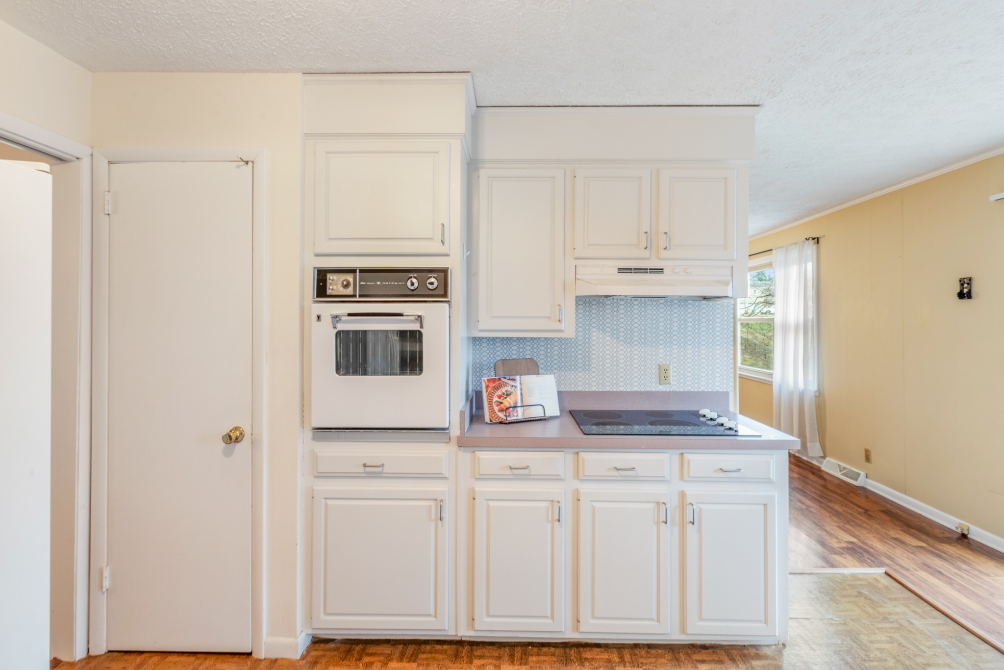 2054 Ridgecrest Circle Dickson TN 37055