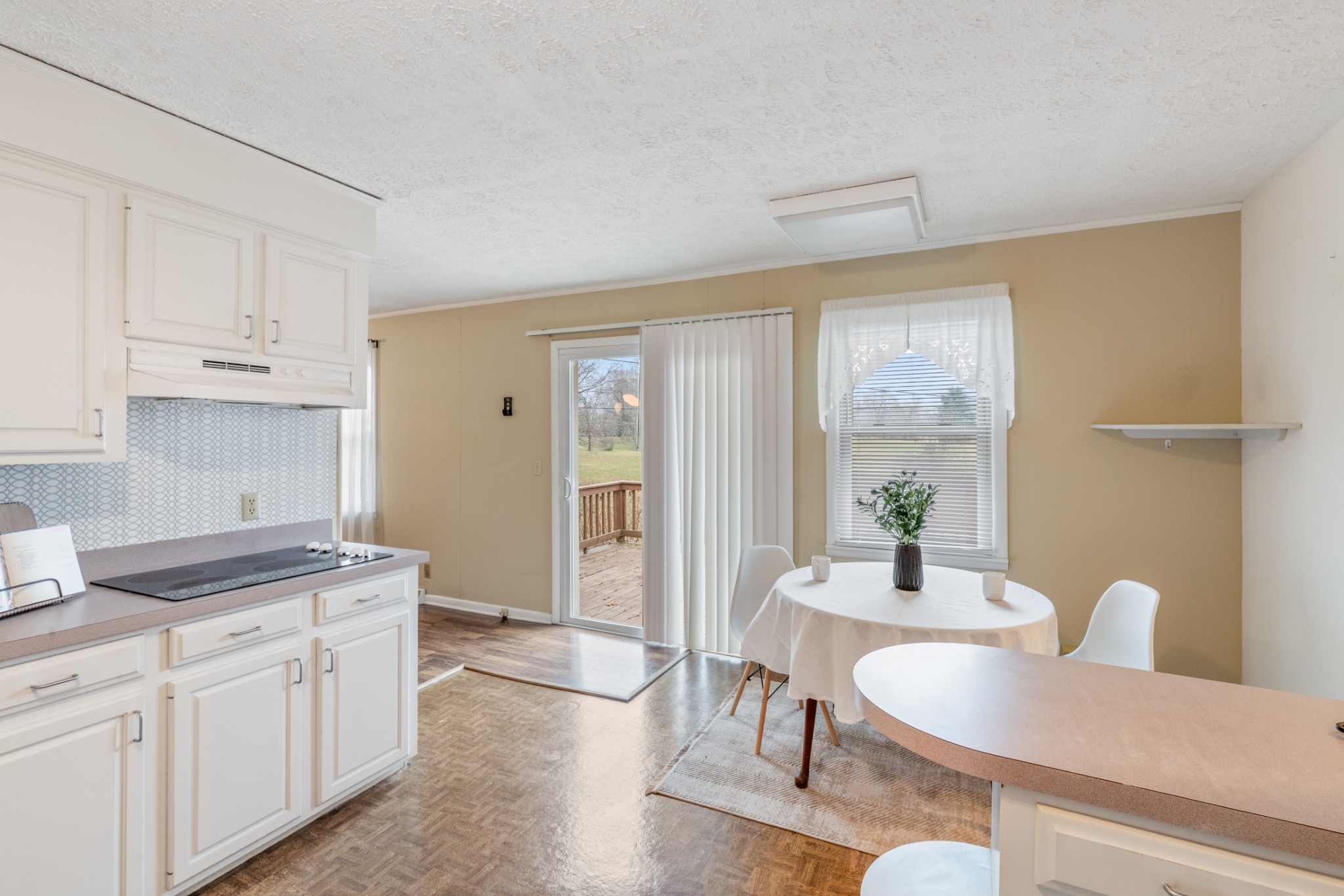 2054 Ridgecrest Circle Dickson TN 37055