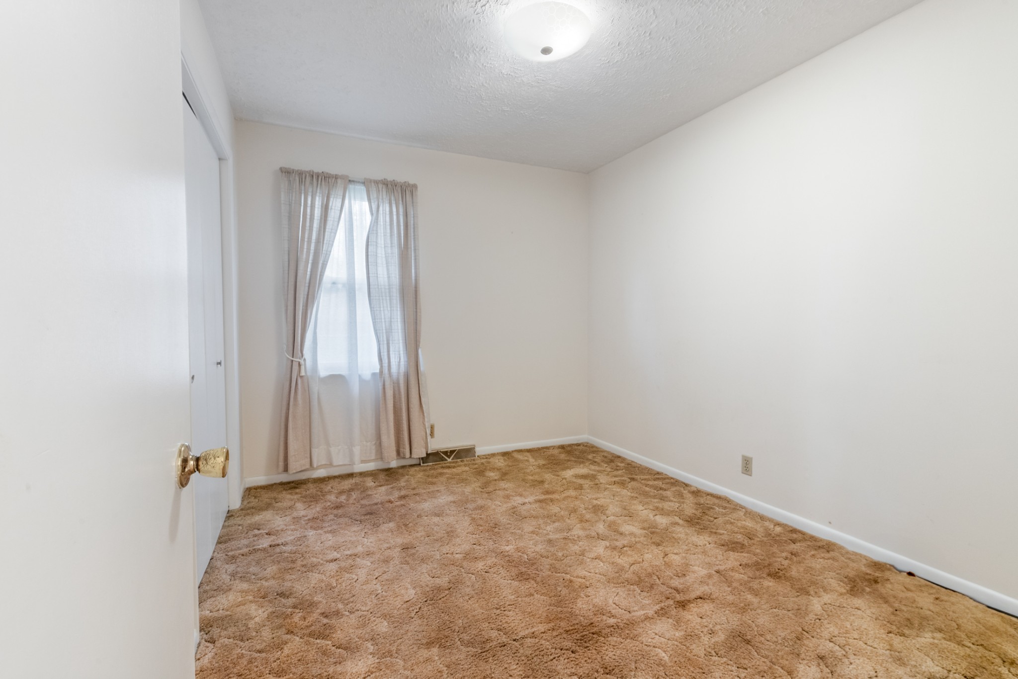 2054 Ridgecrest Circle Dickson TN 37055
