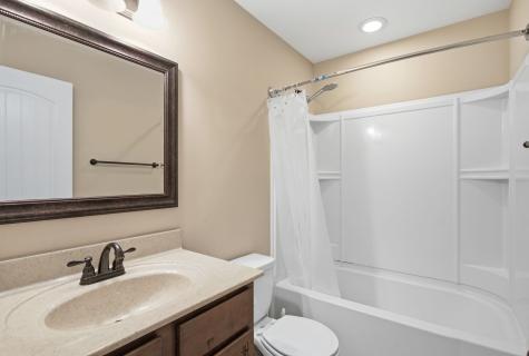 3616 Fox Den Lane Clarksville TN 37040