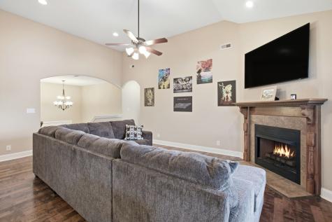 3616 Fox Den Lane Clarksville TN 37040