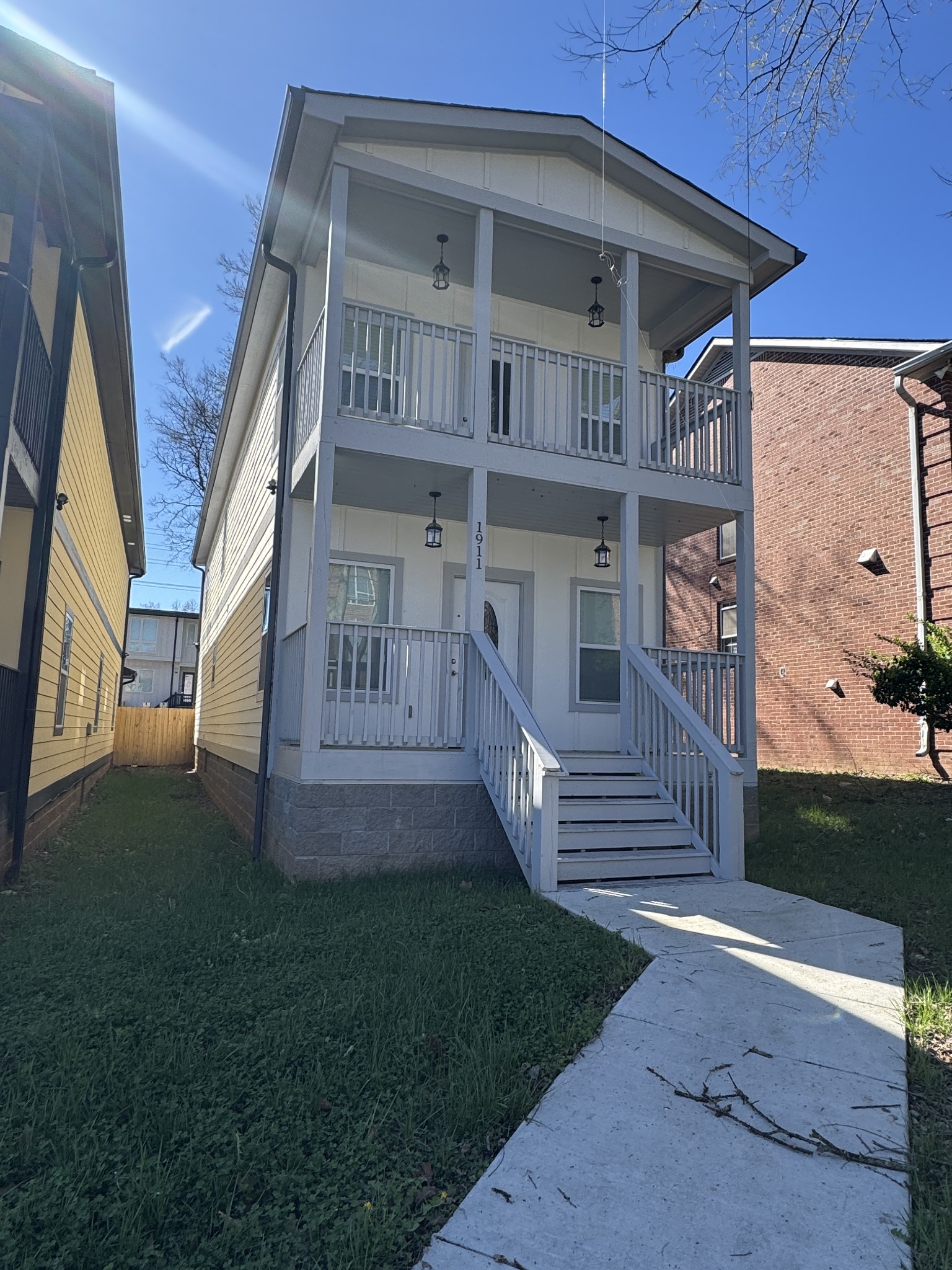 1911 Hermosa Street Nashville TN 37208