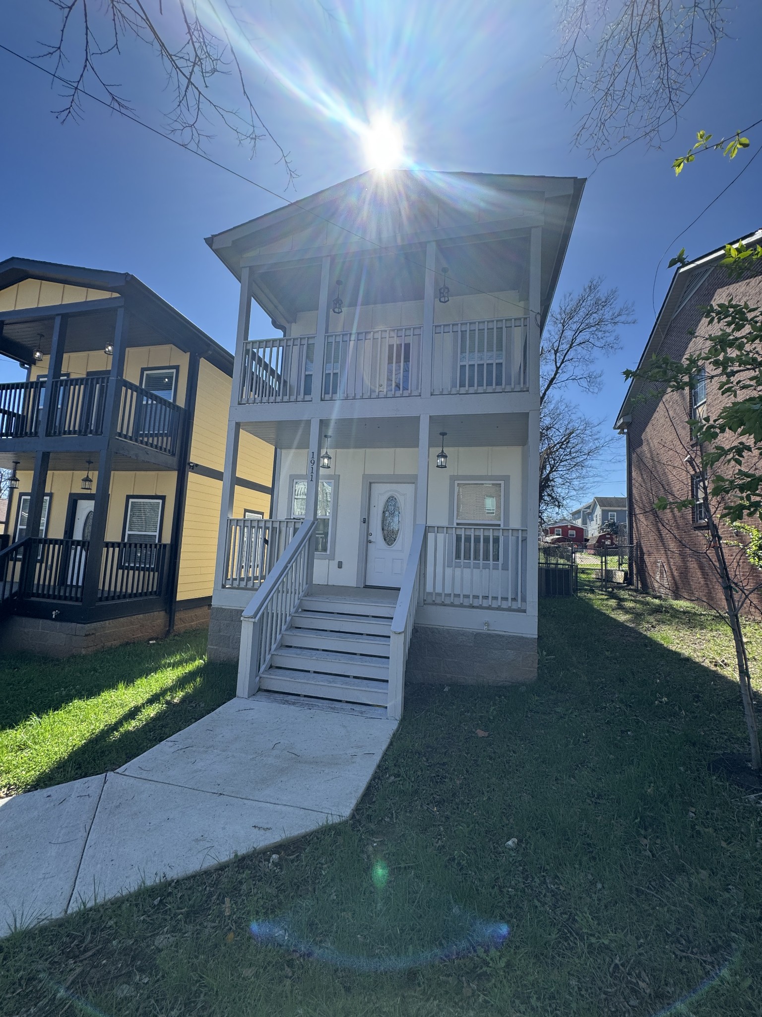 1911 Hermosa Street Nashville TN 37208