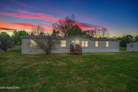 4504 Winslow Drive Strawberry Plains TN 37871