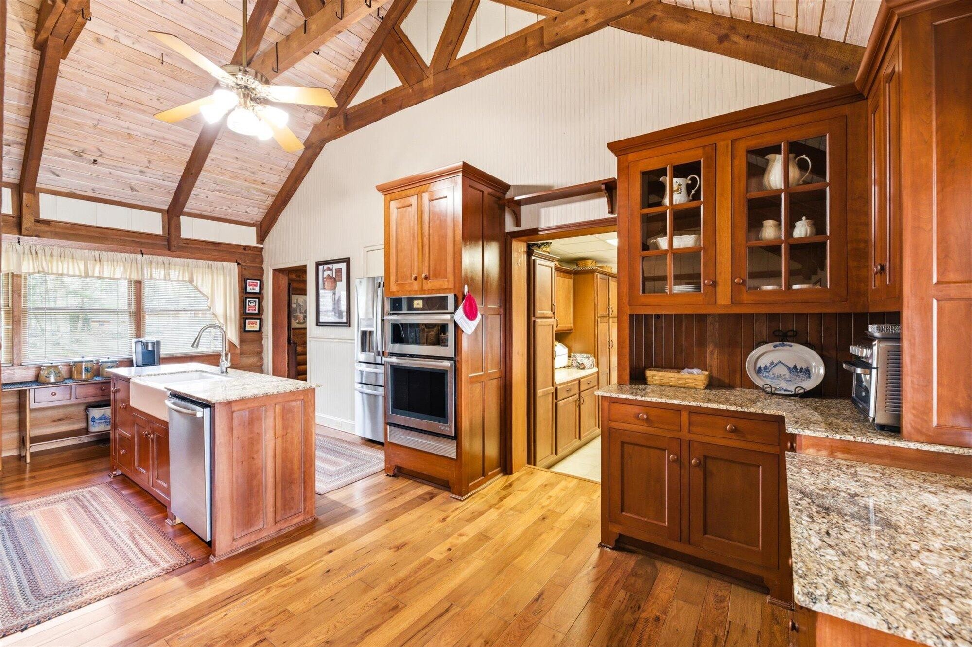 209 County Road 576 Englewood TN 37329