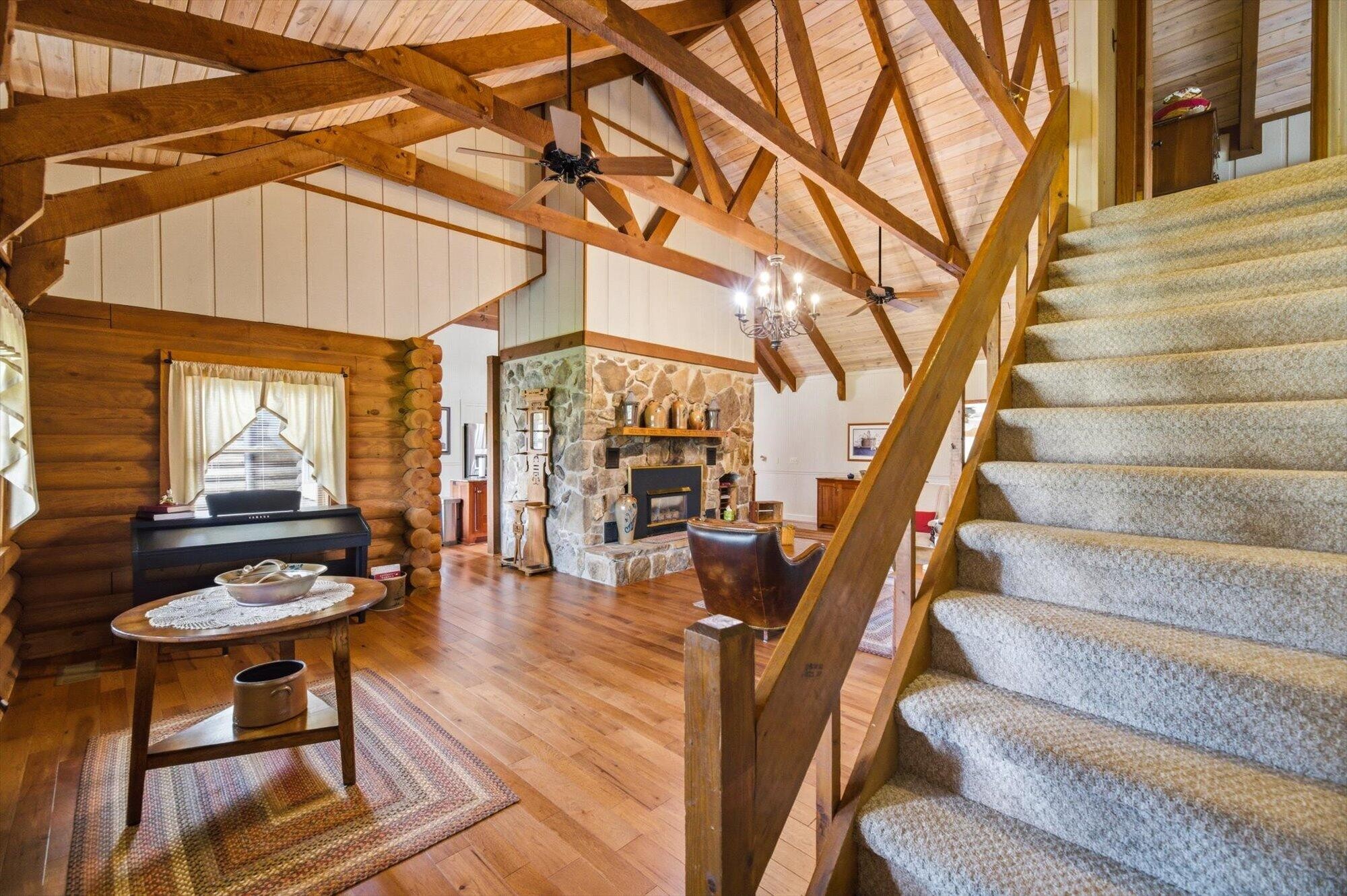 209 County Road 576 Englewood TN 37329