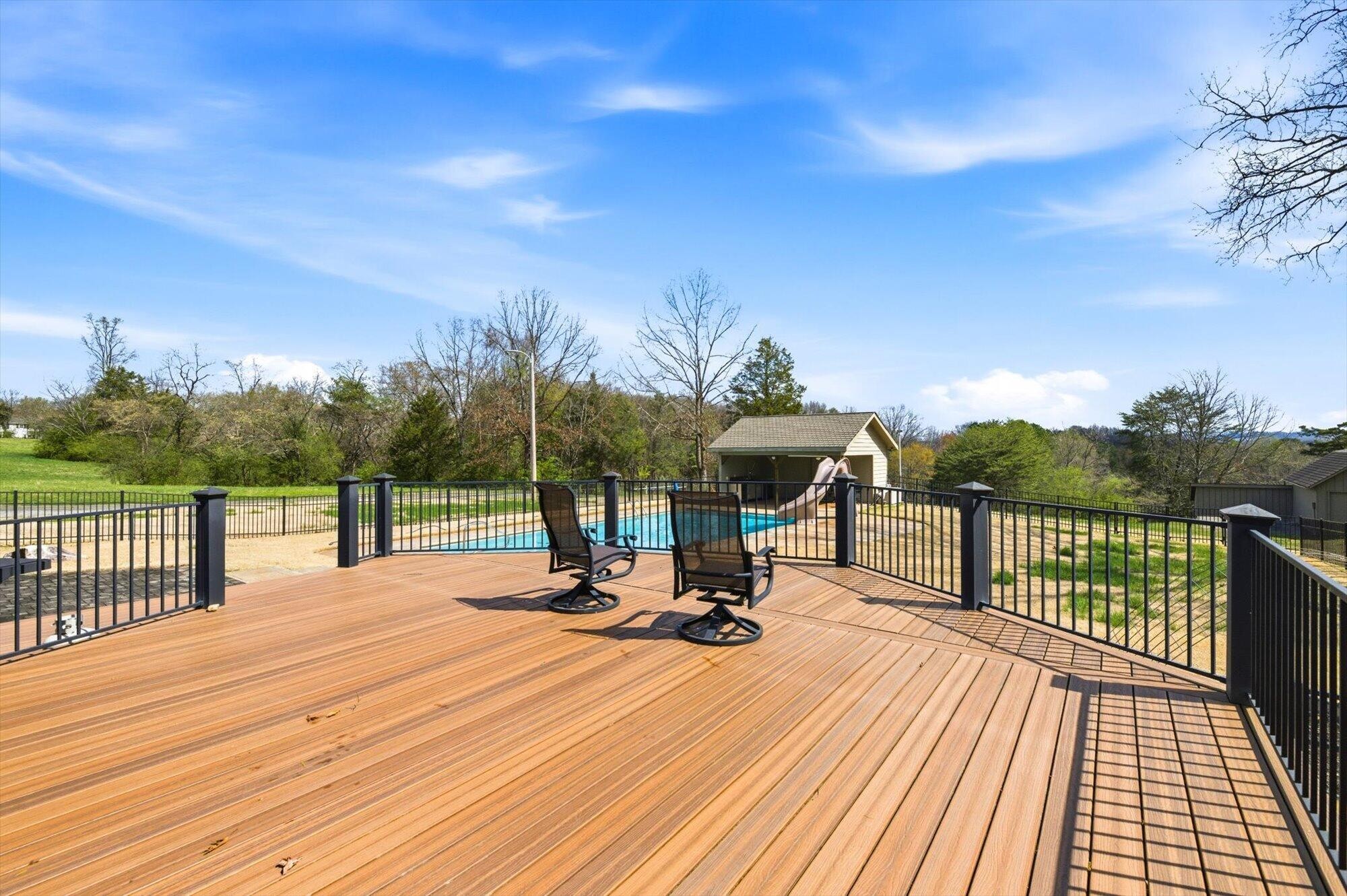 209 County Road 576 Englewood TN 37329