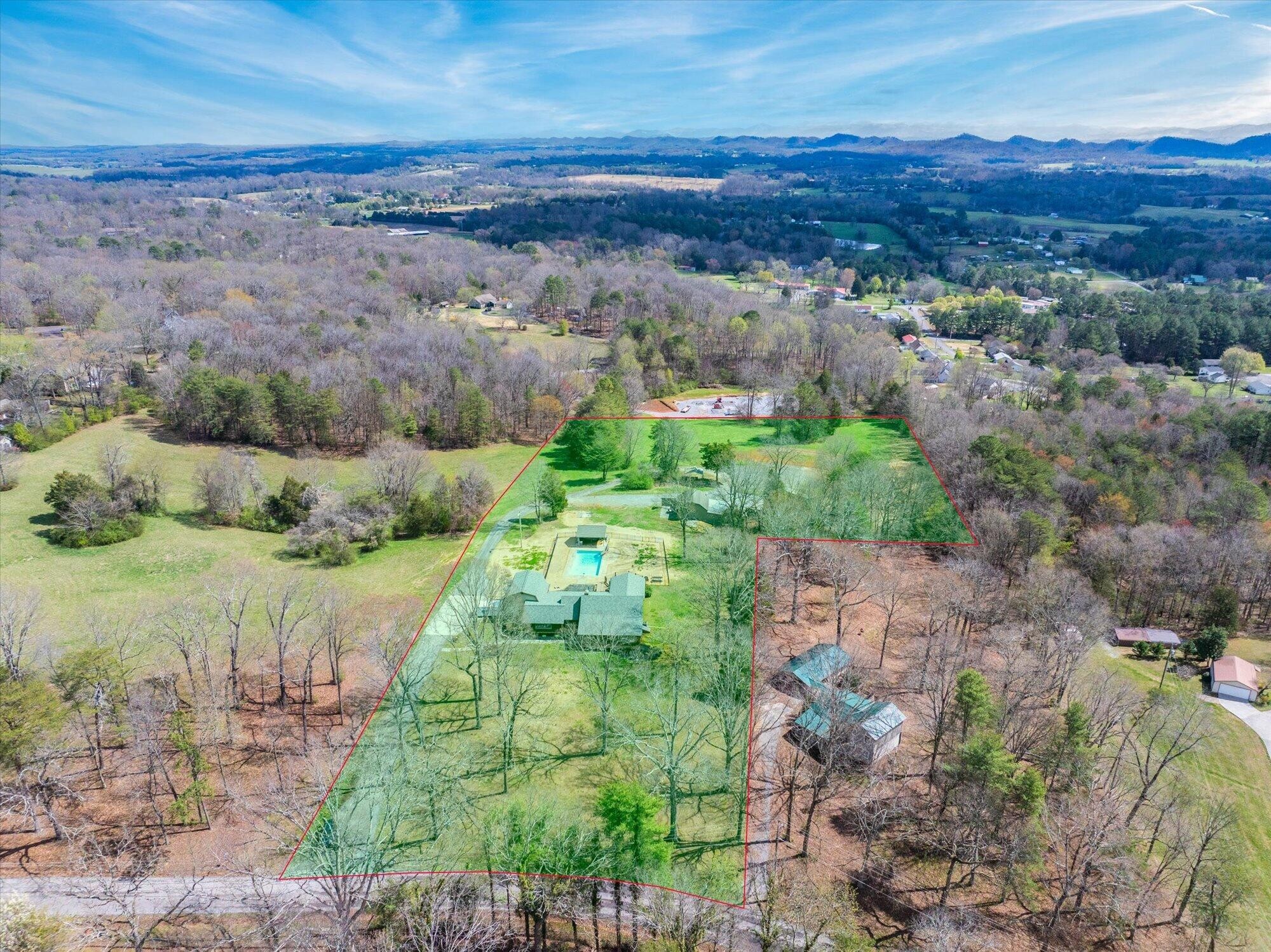 209 County Road 576 Englewood TN 37329