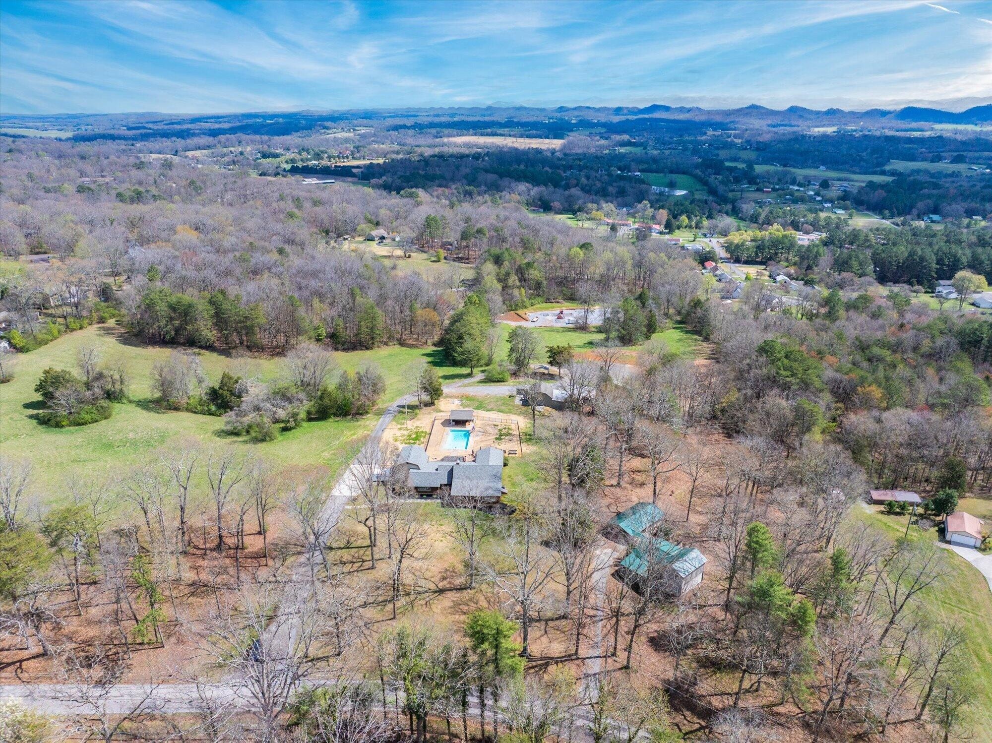209 County Road 576 Englewood TN 37329
