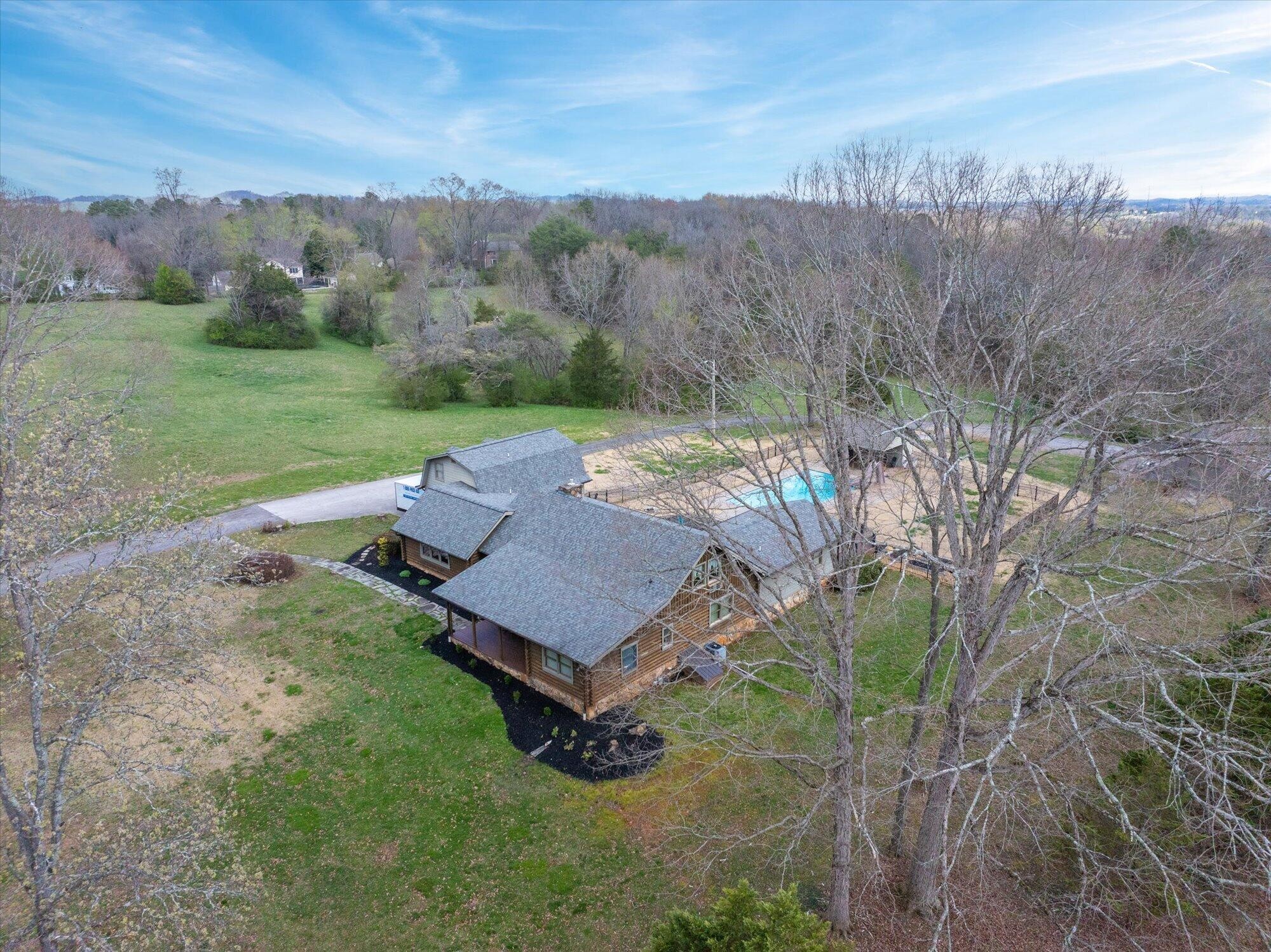 209 County Road 576 Englewood TN 37329
