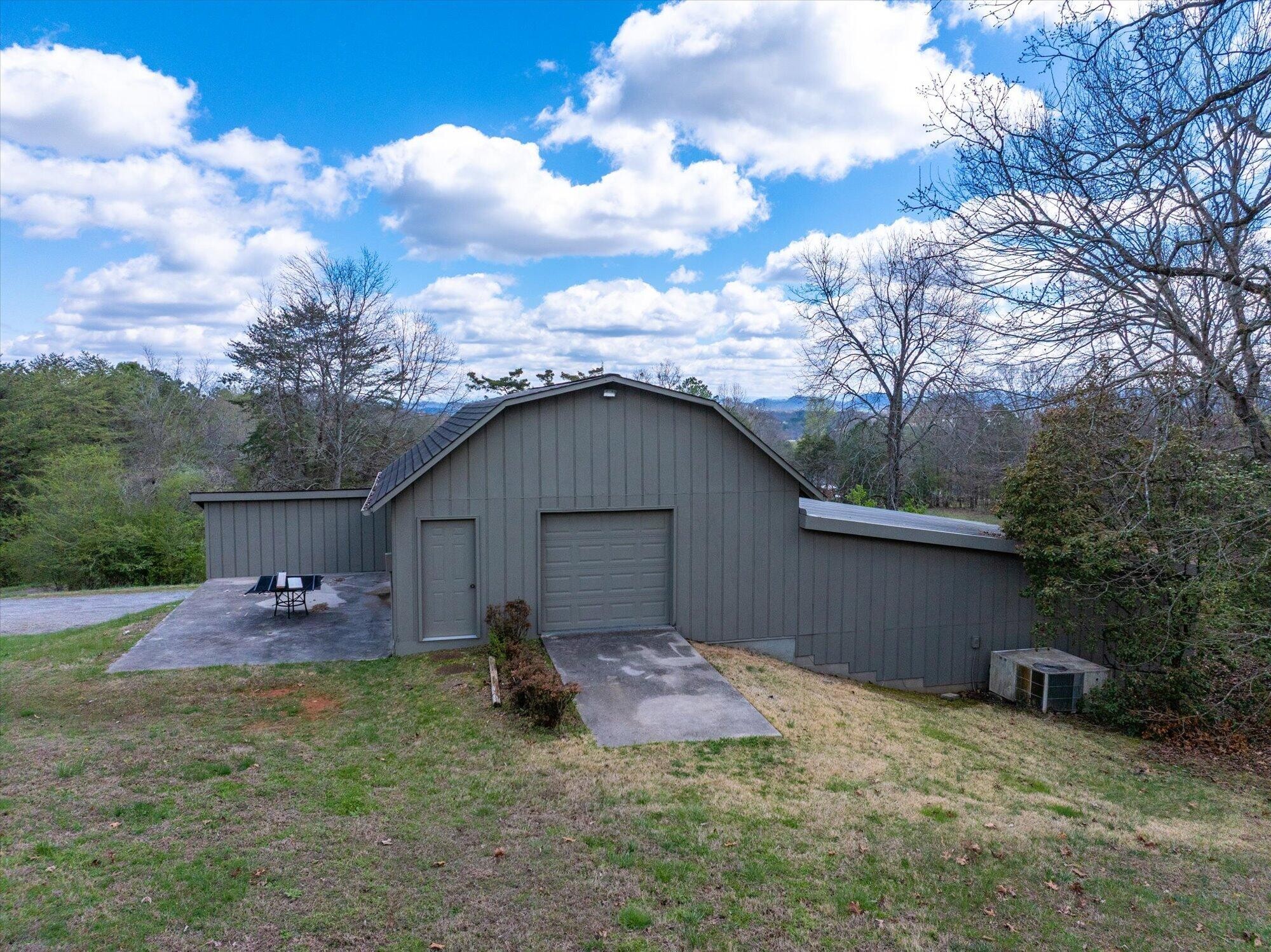 209 County Road 576 Englewood TN 37329