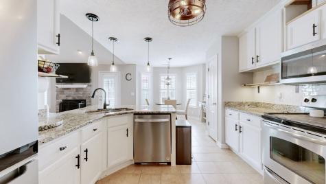 3261 Timberdale Drive Clarksville TN 37042
