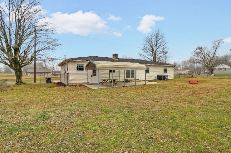 106 Dearman Street Smithville TN 37166