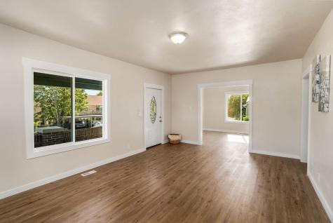 106 Laurel Avenue Dickson TN 37055
