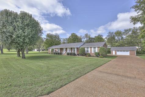 1703 Cook Drive Lebanon TN 37087