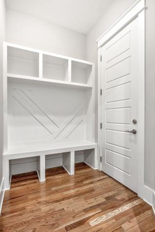 120C Lincoln Court Nashville TN 37205