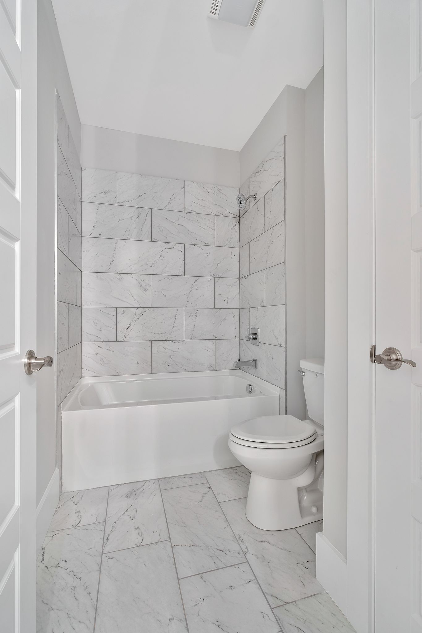 120C Lincoln Court Nashville TN 37205