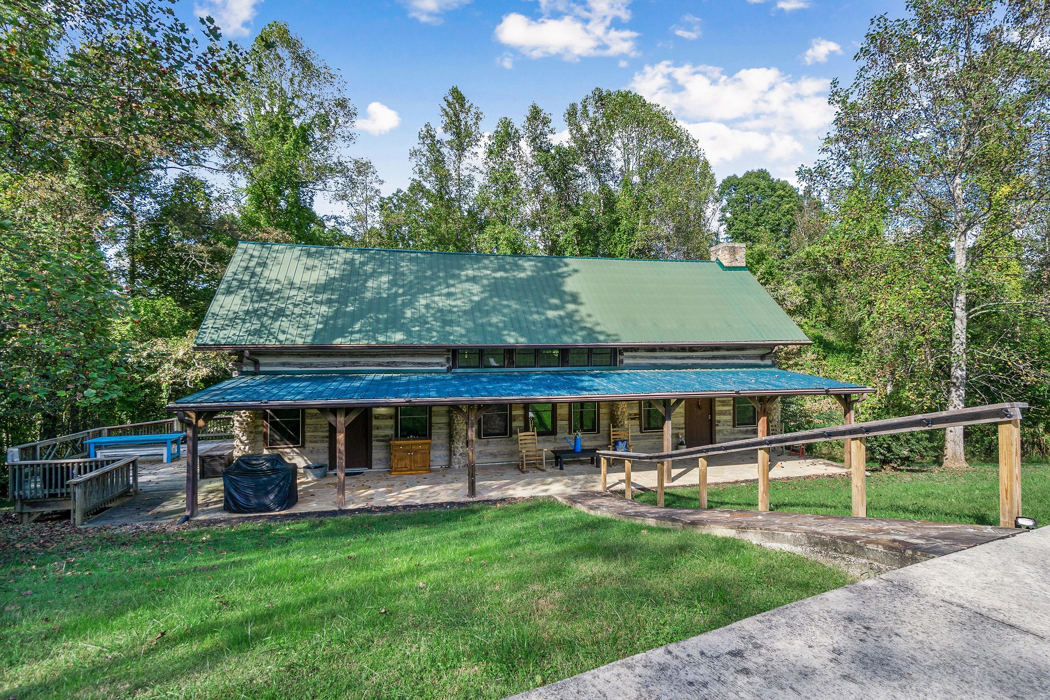 12159 Cookeville Boat Dock Road Baxter TN 38544