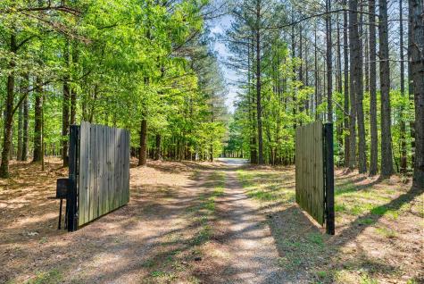 635 Seven Mile Ridge Road Indian Mound TN 37079