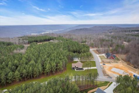 3200 Crockett Pointe Jasper TN 37347