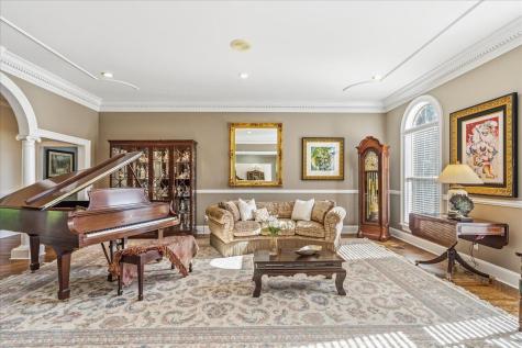 551 N Crest Court Chattanooga TN 37404