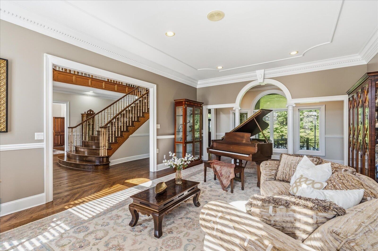 551 N Crest Court Chattanooga TN 37404
