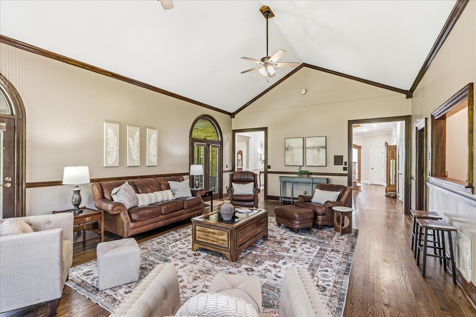 551 N Crest Court Chattanooga TN 37404