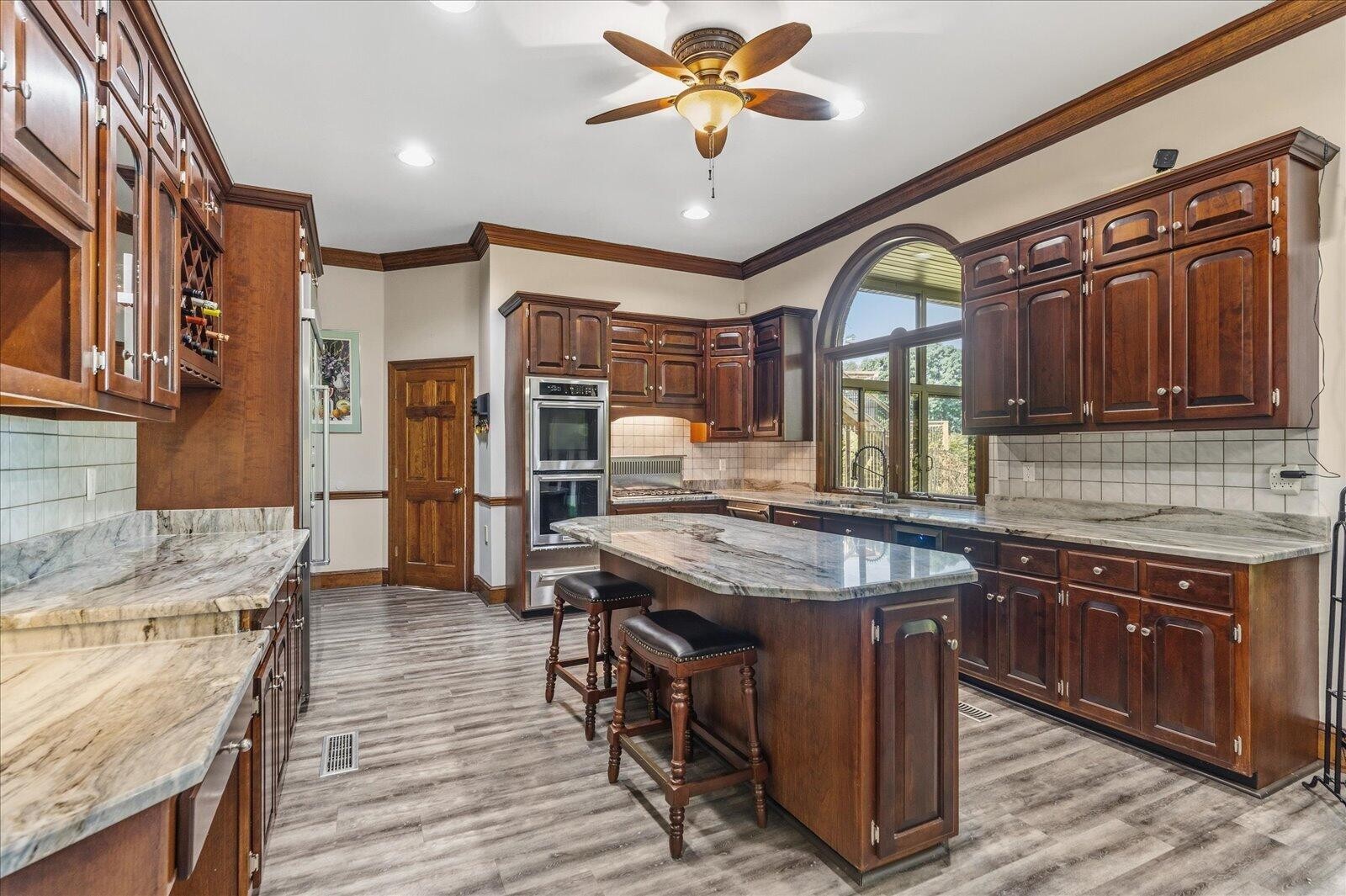551 N Crest Court Chattanooga TN 37404